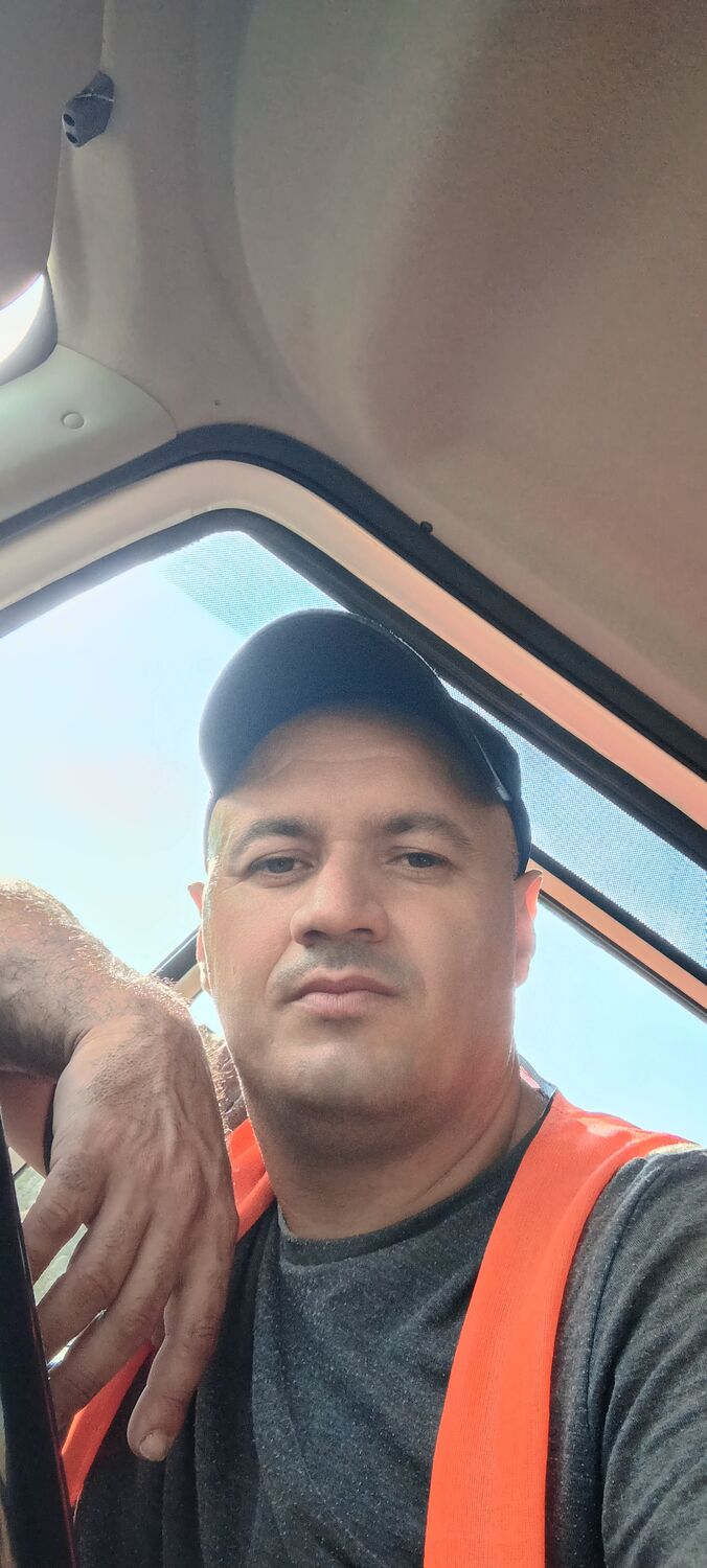  ,   Gumbat, 45 ,   ,   