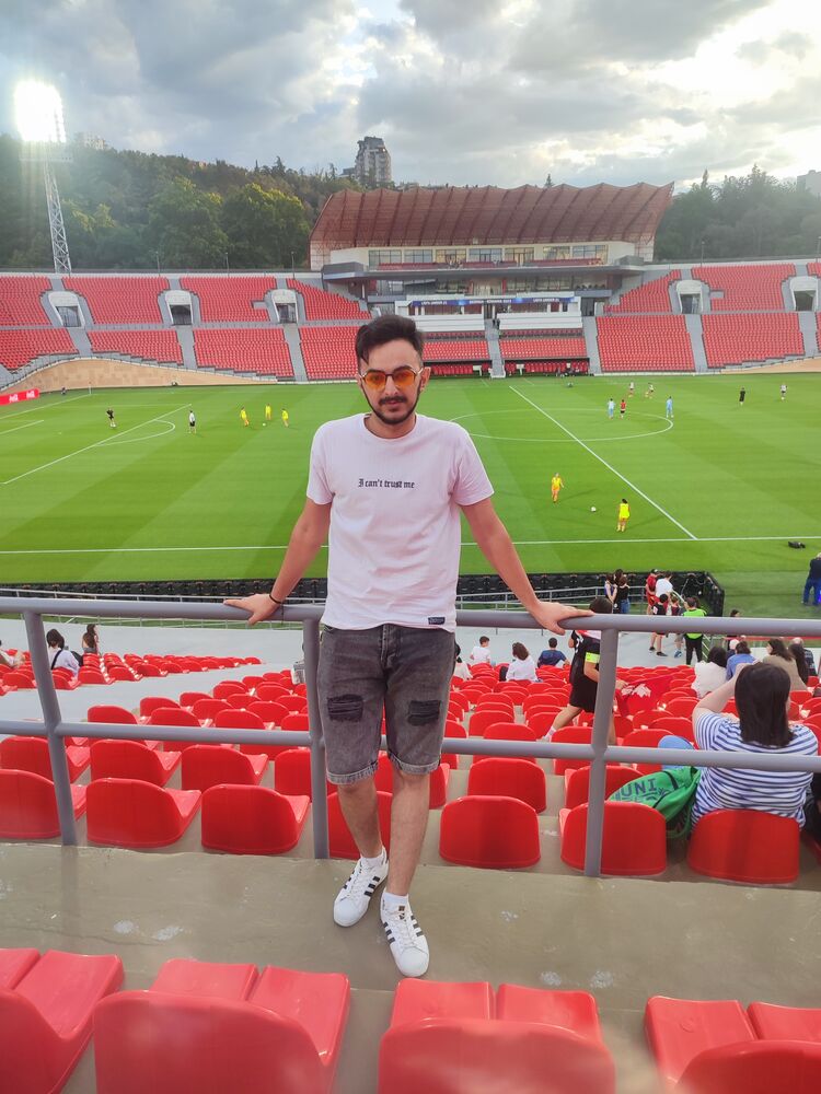  ,   George, 24 ,   ,   