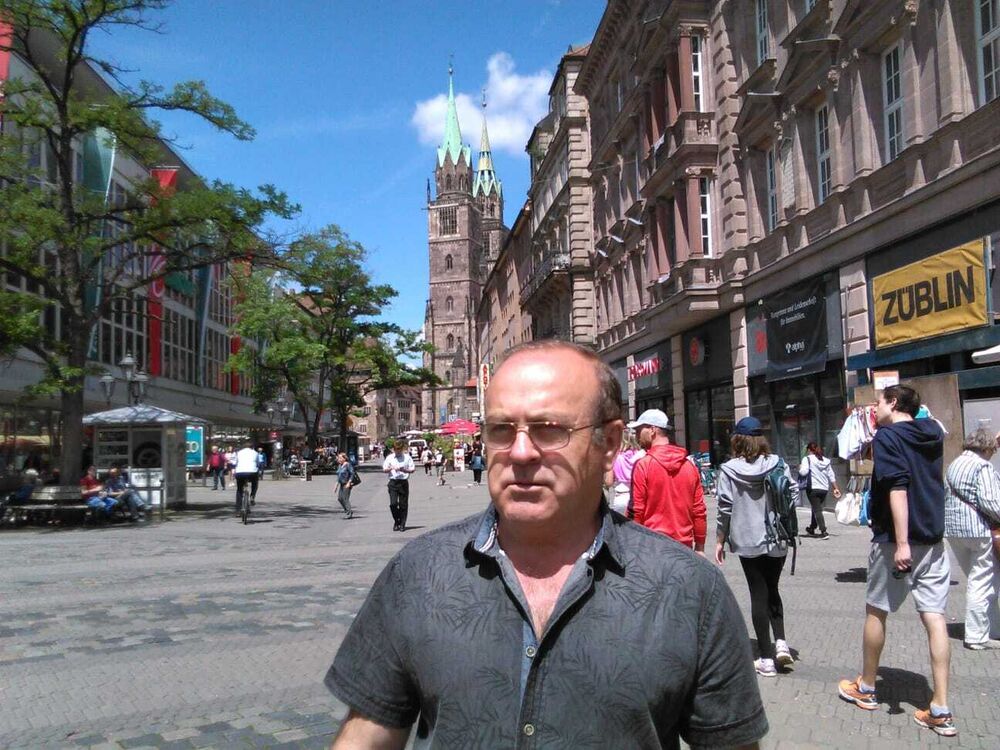  48856523  Wladimir, 60 ,    