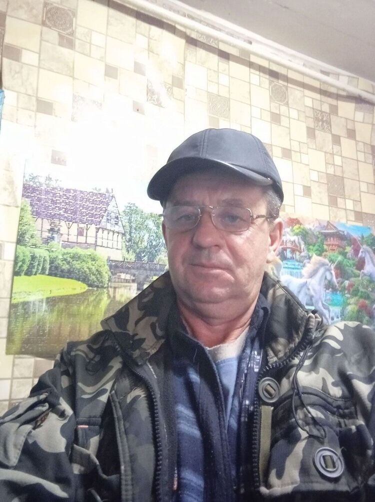  38979603  , 53 ,    