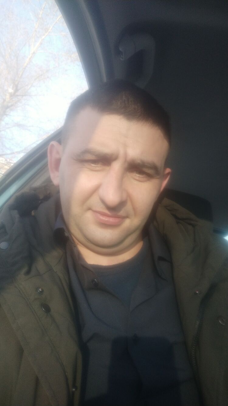  ,   Ivan, 36 ,     , c 