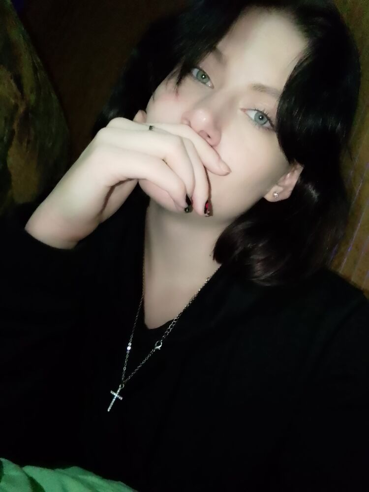  32883053  , 20 ,    