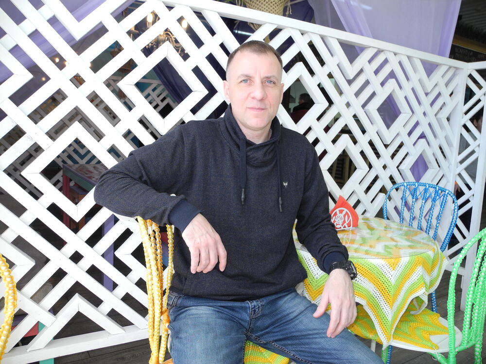 --,   Alexander, 49 ,   ,   , c , 