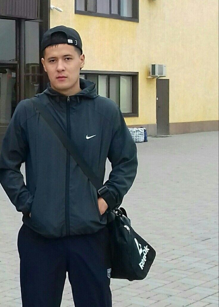  ,   Nurik, 30 ,  