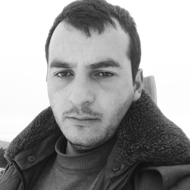  17815813  Artyom, 37 ,    