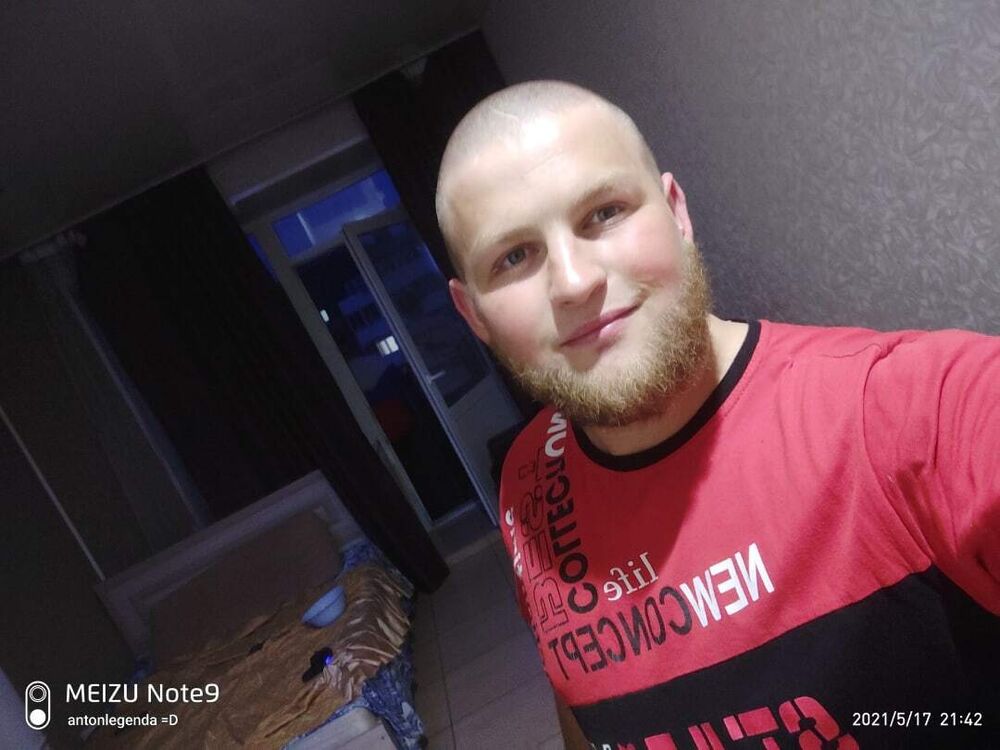  ,   Anton, 25 ,   ,   , c , 