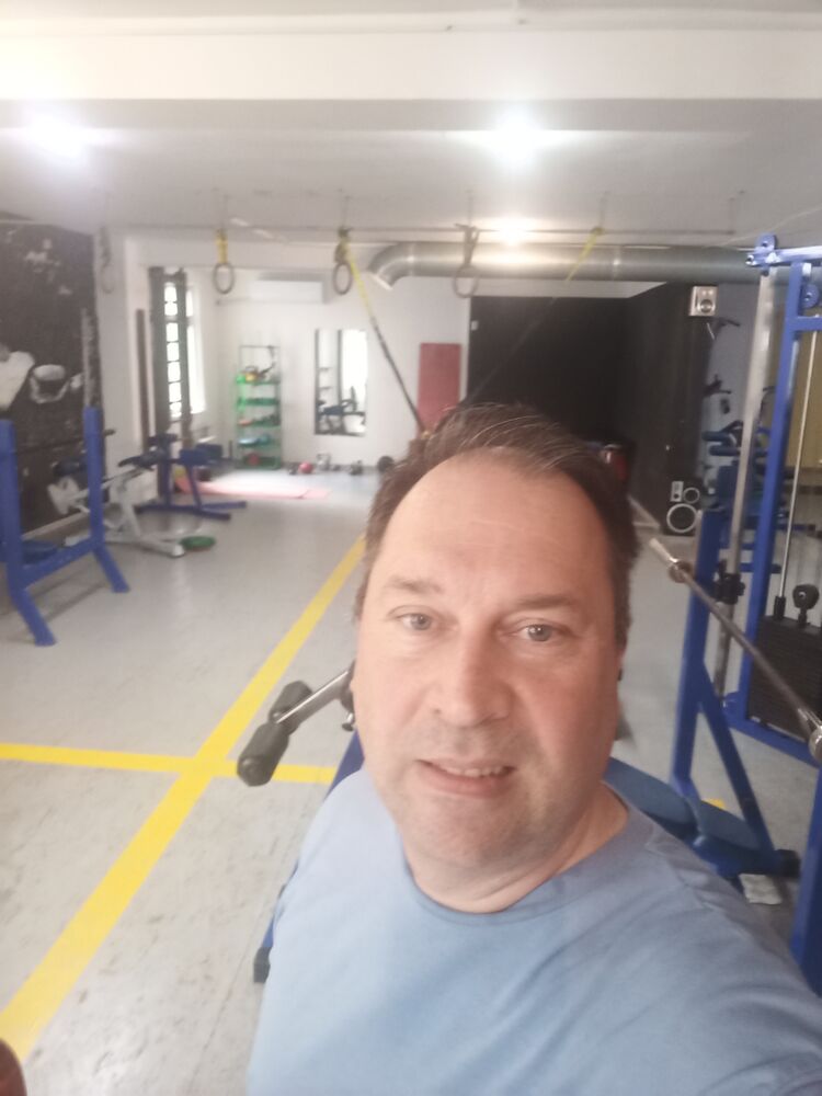  53126573  , 49 ,    