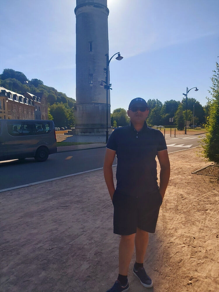  ,   Andre, 40 ,   ,   , c 