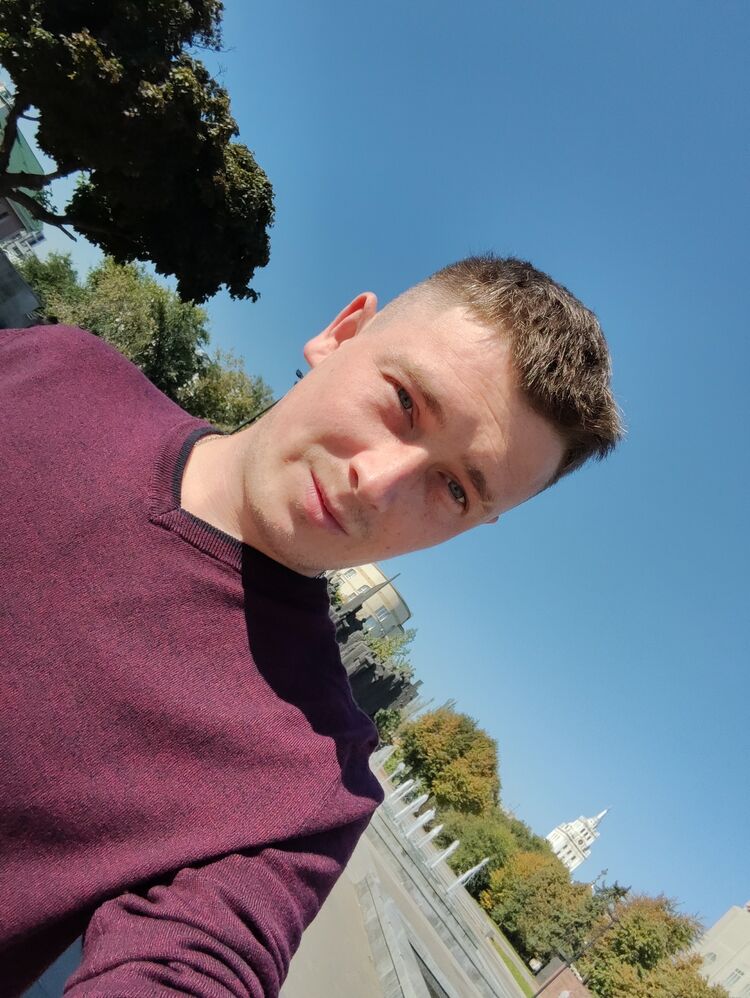  38205223  Oleg, 29 ,    