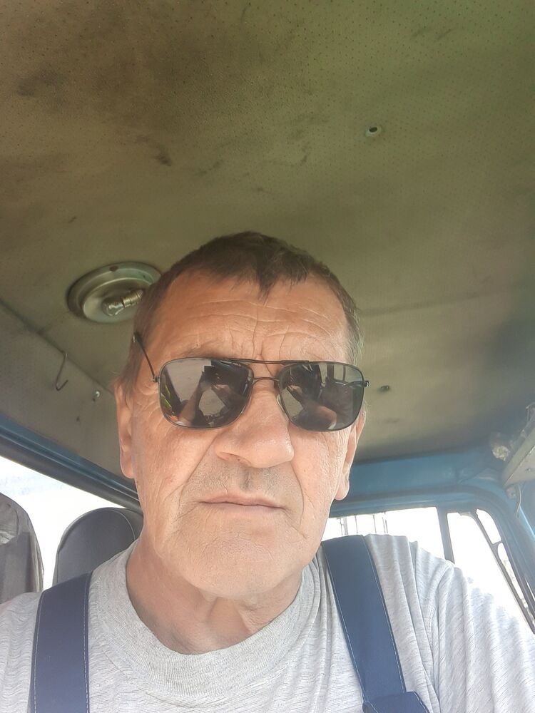  28643183  , 60 ,    