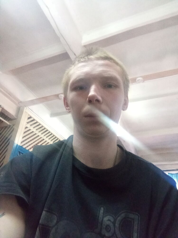  22698403  , 36 ,    -