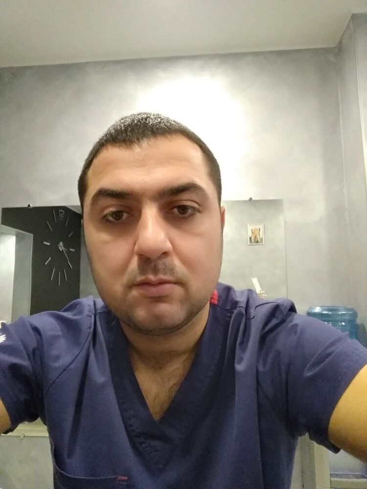  18630493  , 40 ,    