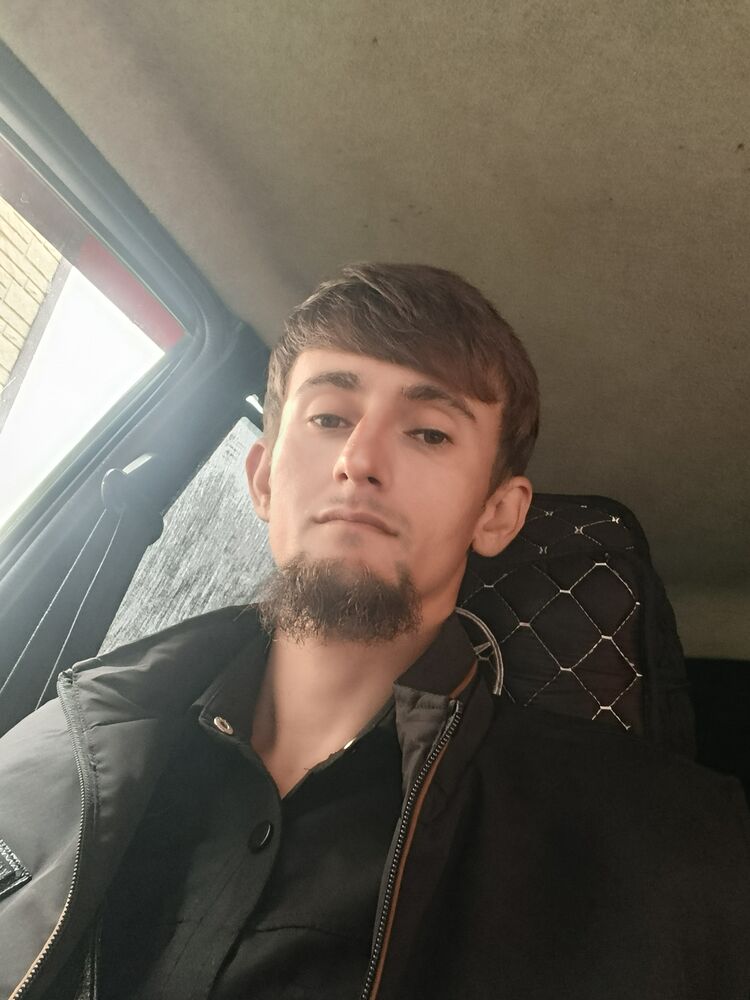  54648703  Borz, 23 ,    