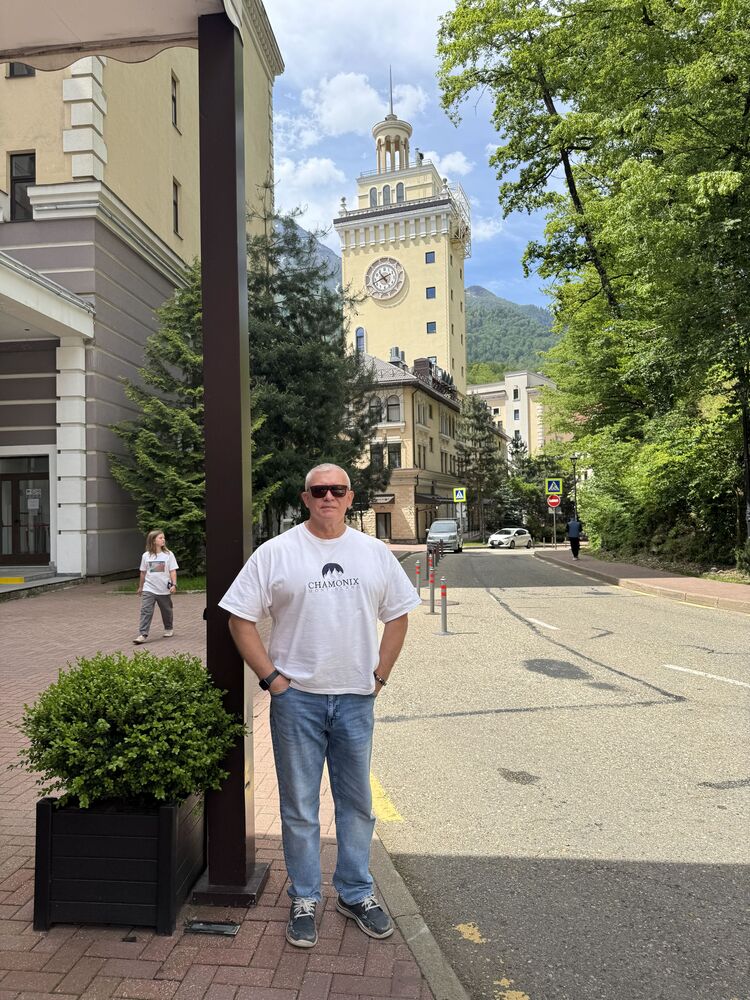  54583913  SERG, 56 ,    