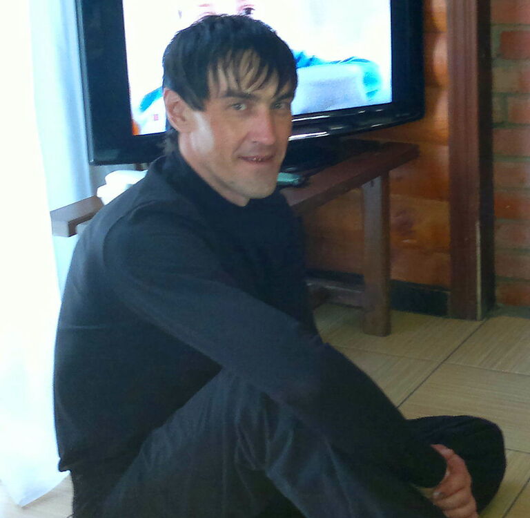  ,   Anton, 48 ,   