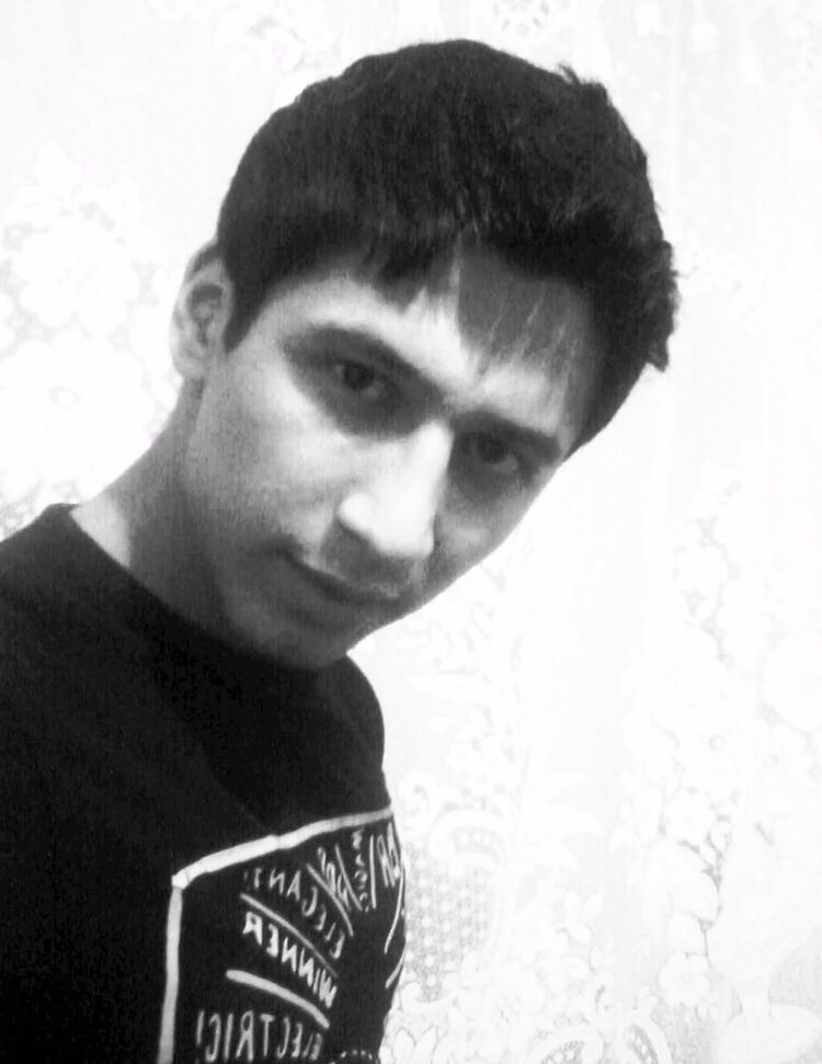  ,   Nurik, 35 ,   