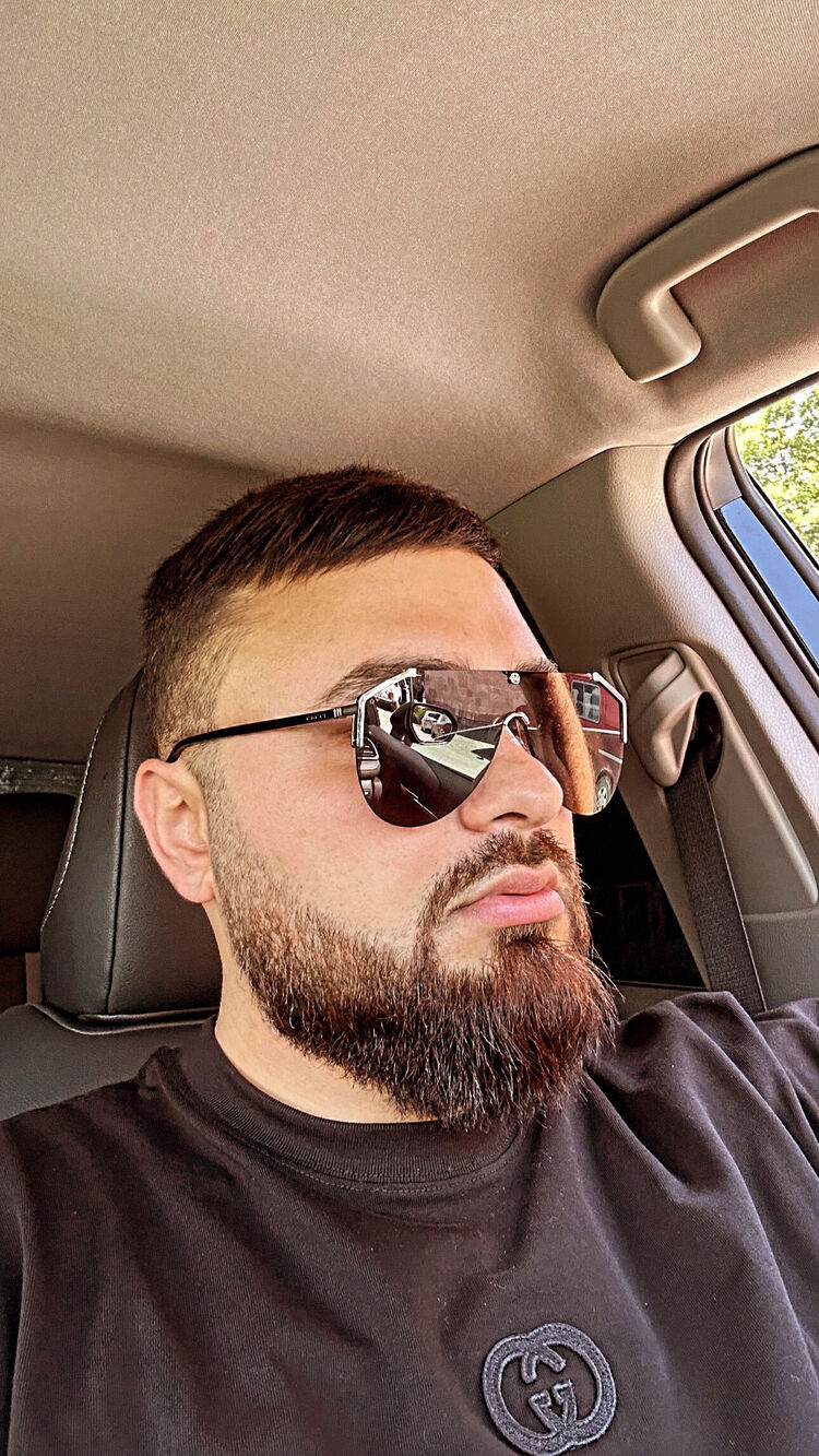  ,   Rob, 28 ,   ,   