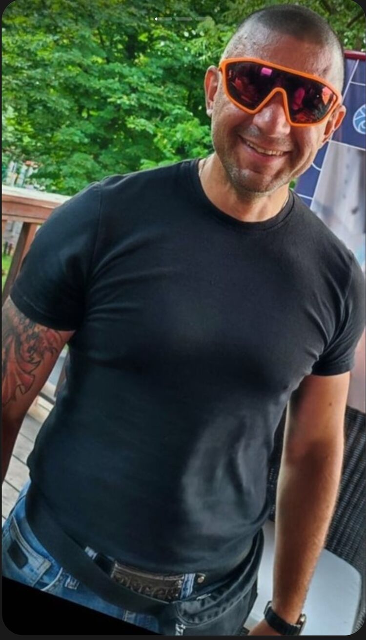 ���� 49838583 ������� �����, 42 ����, ���� ���������� � �������-��-����