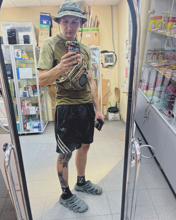  ,   , 27 ,   ,   