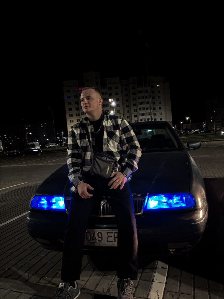 ���� 55675103 ����� ˸��, 22 ����, ���� ���������� � �������