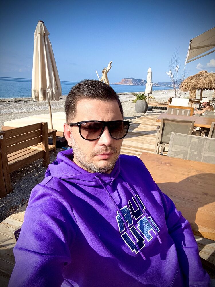 48121993  Seckin, 40 ,    Alanya