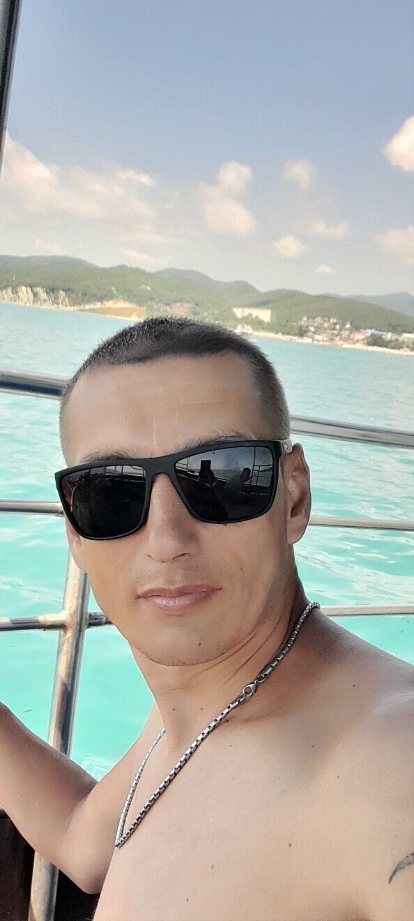 ���� 28153933 ������� �������, 42 ����, ���� ���������� � ������