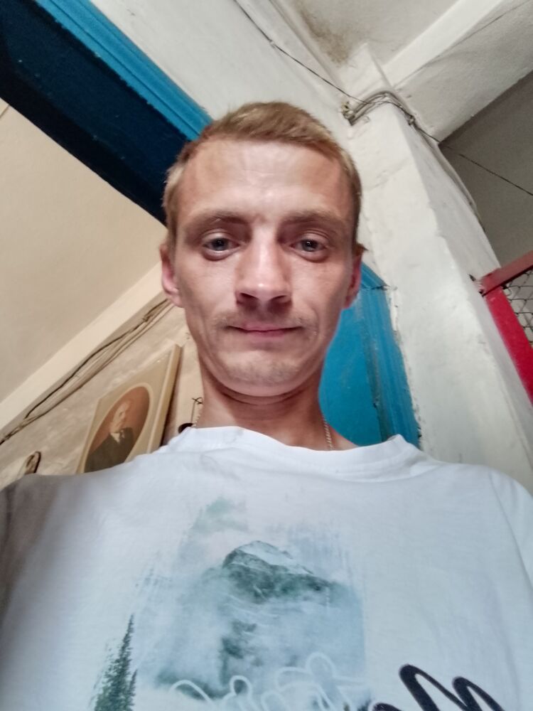  46132923  , 30 ,    