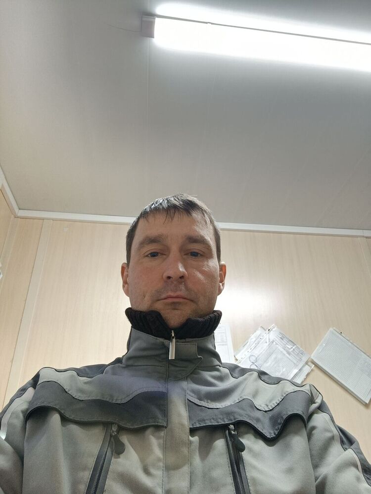  39796043  , 44 ,    