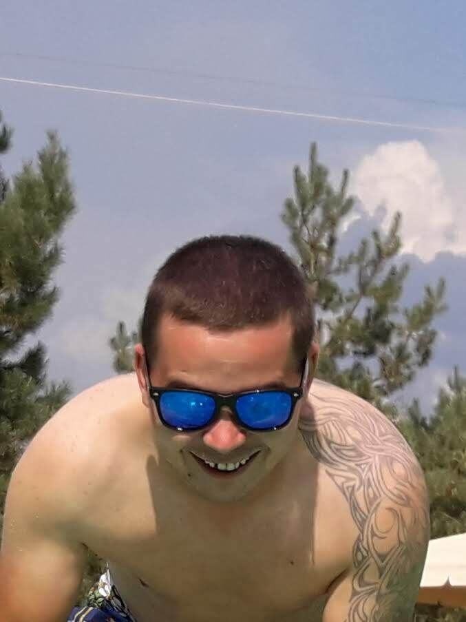  23034123  , 37 ,    