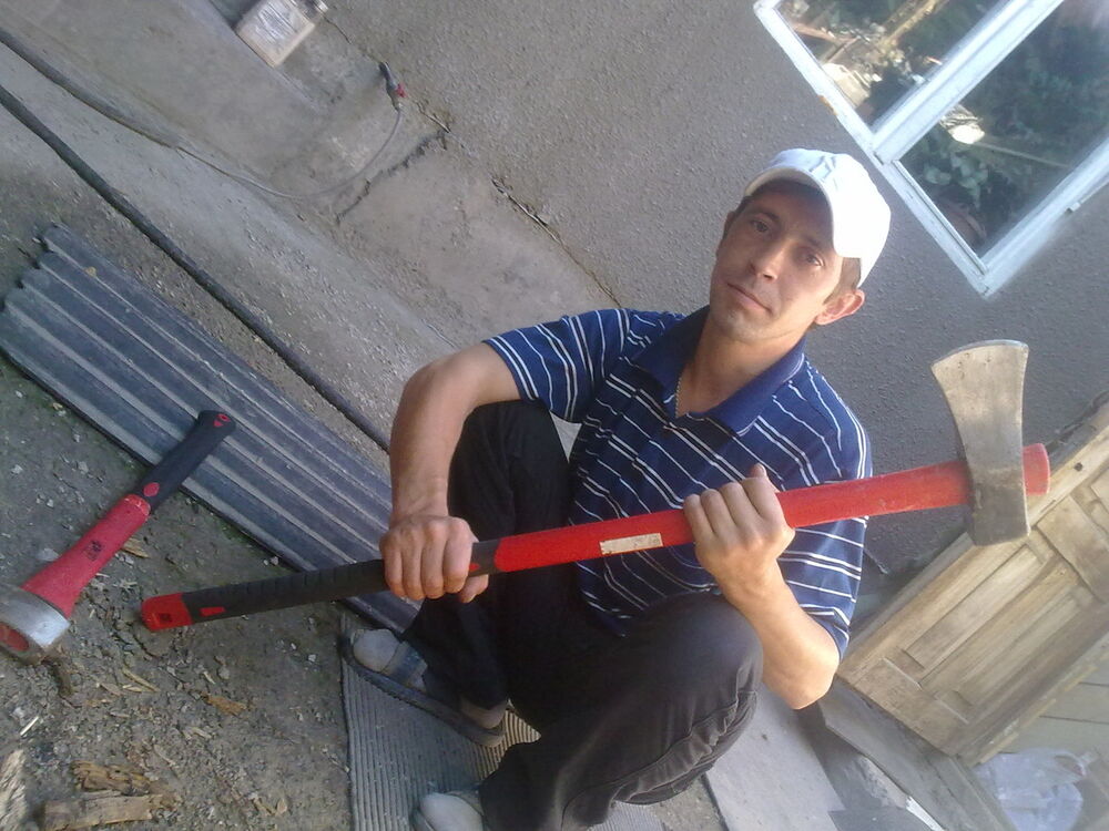  6126273  Anton, 45 ,    