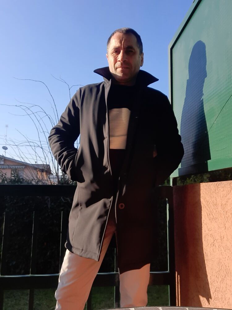  ,   Gheorghe, 48 ,   ,   