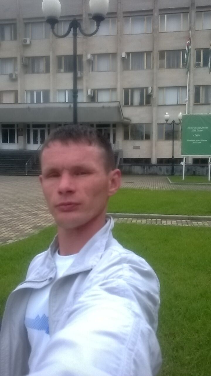  38832223  , 37 ,    
