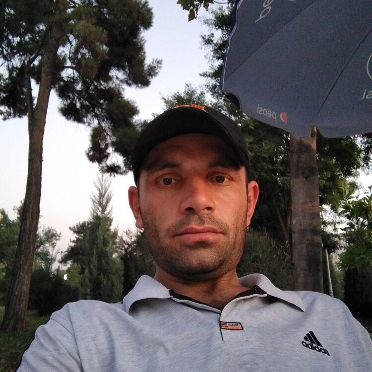  ,   Bobojon, 37 ,   ,   , c , 