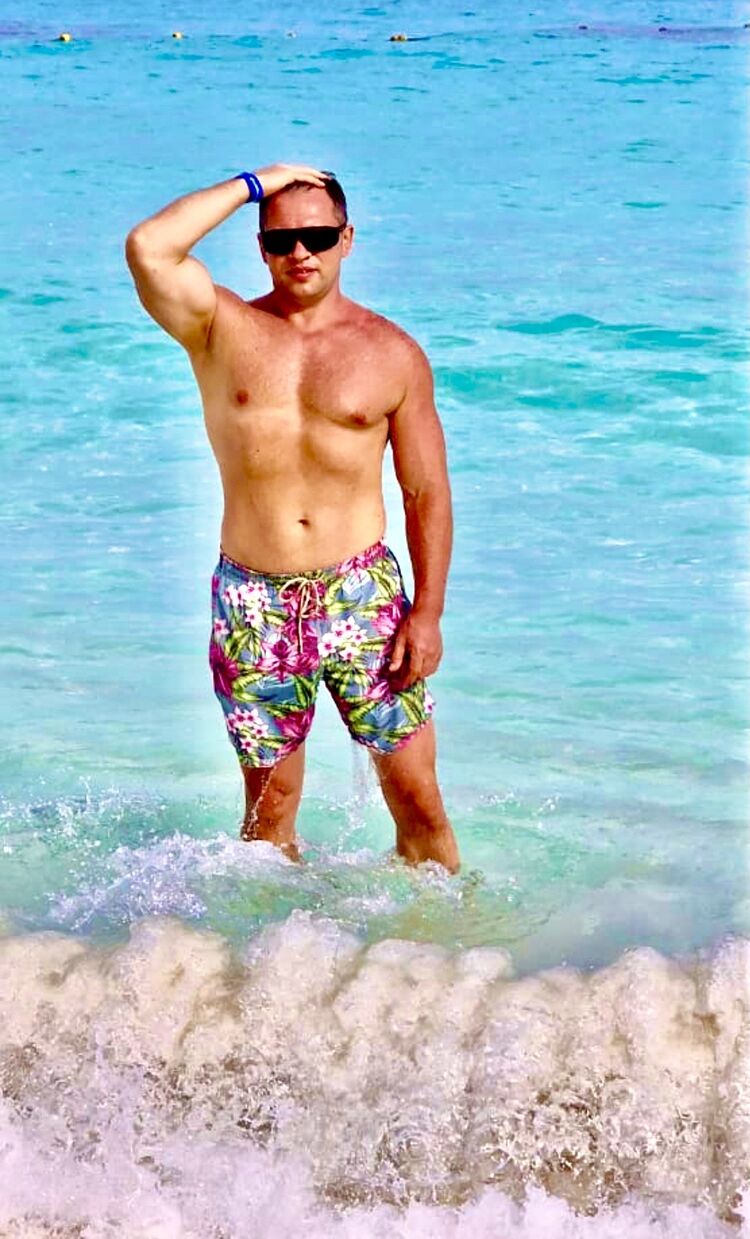 ���������� Miami Beach, ���� ������� Nik, 43 ����, ������������ ��� ������, ����� � ���������, c�������� ���������, ���������