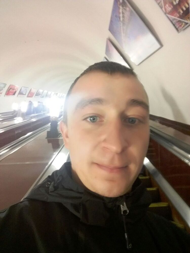  10641823  Stas, 34 ,    