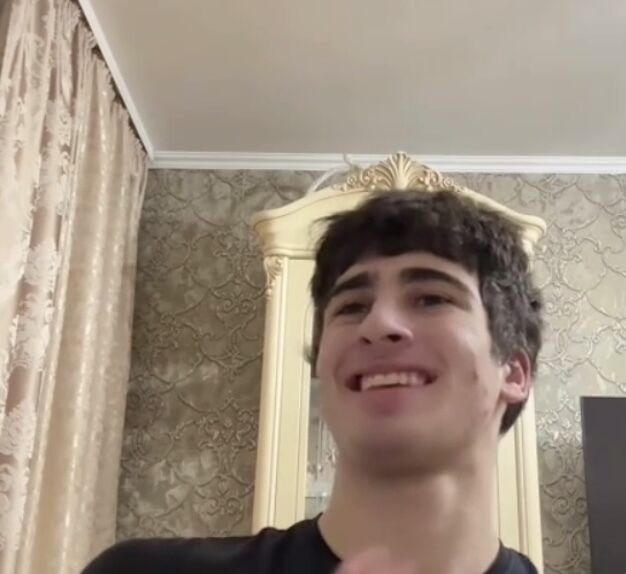  54759553  Naka, 25 ,    