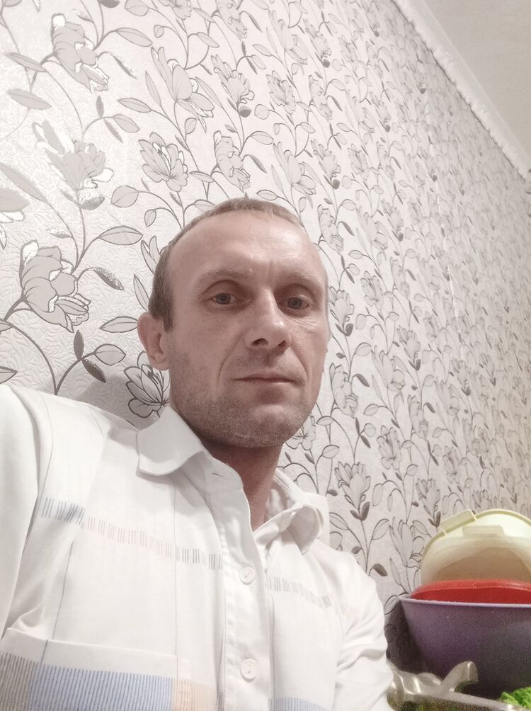  39375863  , 44 ,    