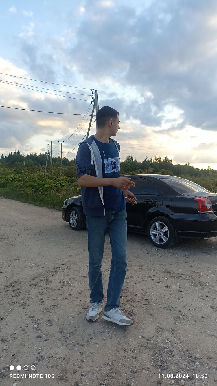  ,   Denis, 35 ,   ,   , c 