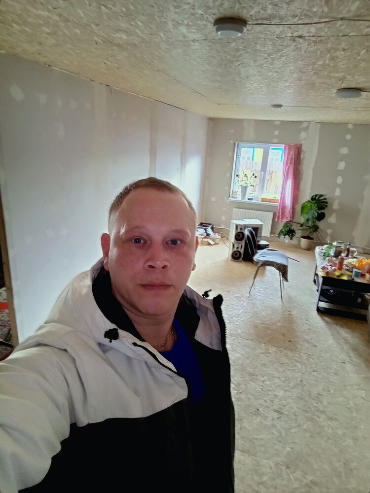  50424353  , 37 ,    