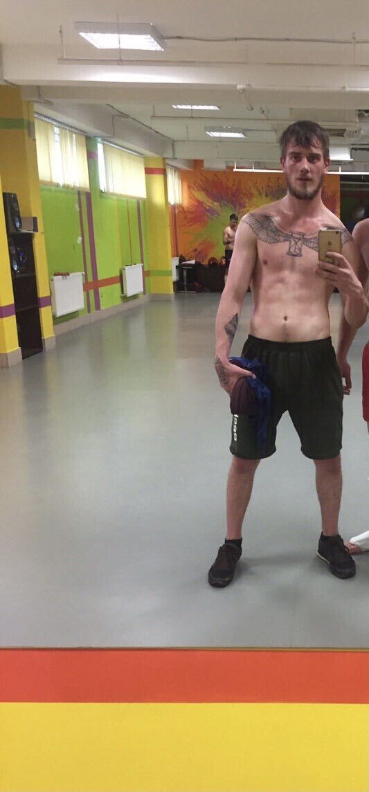  ,   Vladislav, 28 ,   ,   