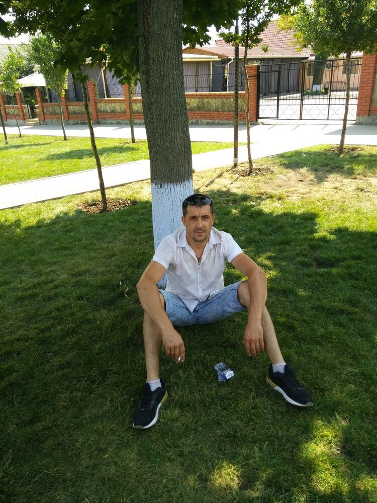  ,   Ilya, 43 ,   ,   , c 