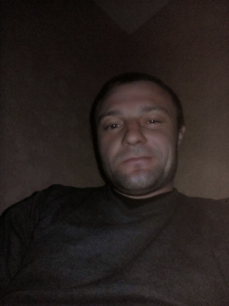  14210713  Vitalik, 39 ,    