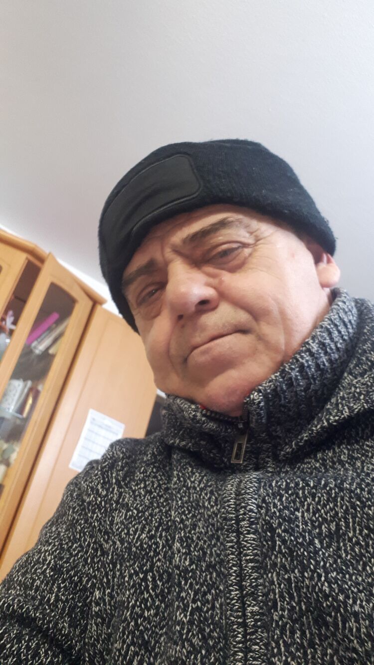  Mooshohe,   Majd, 59 ,   ,   