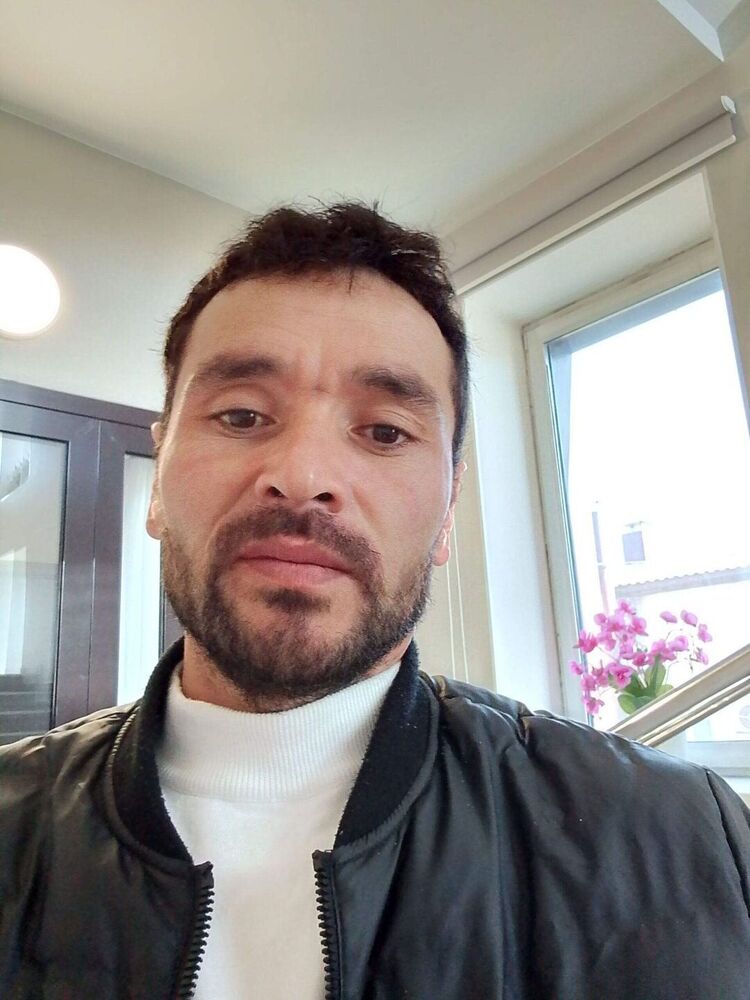  ,   Zohir, 39 ,     , c 