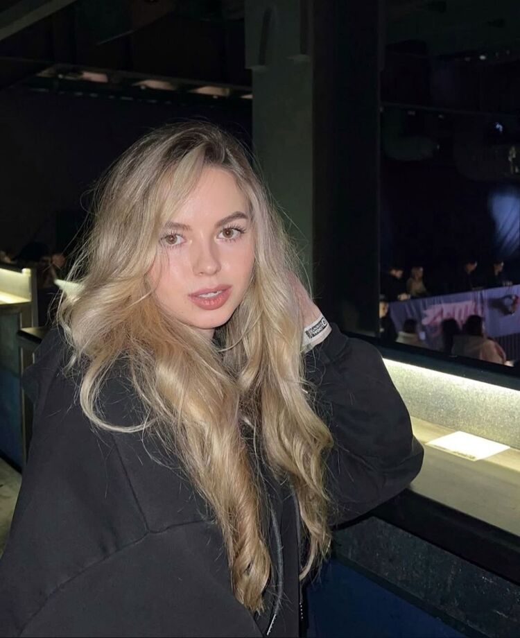 ���� 55250893 ������� Holigaoo, 22 ����, ���� ���������� � ������