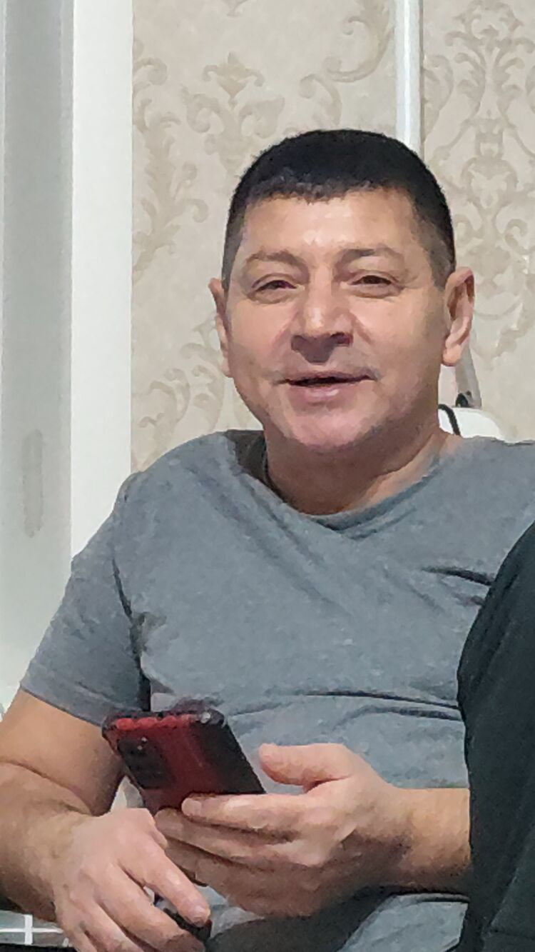 49844463  , 40 ,    