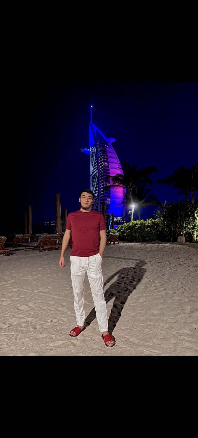  48283883  Ismail, 29 ,    