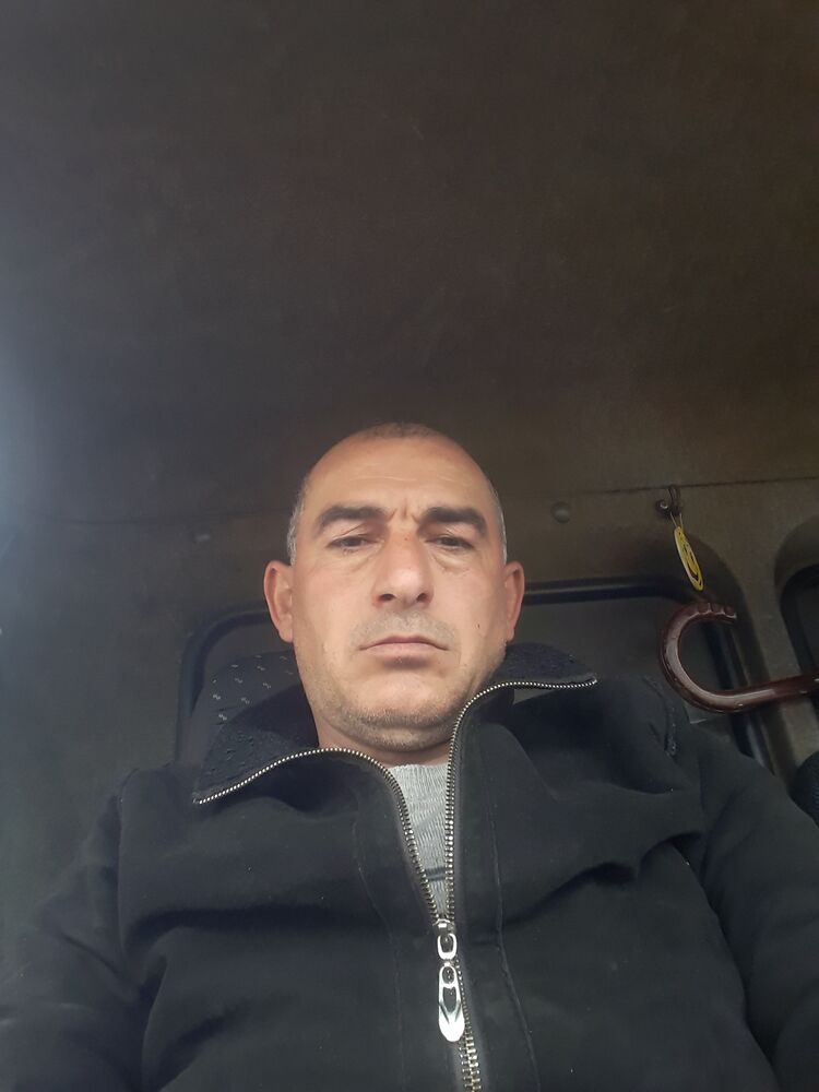  42496453  , 44 ,    