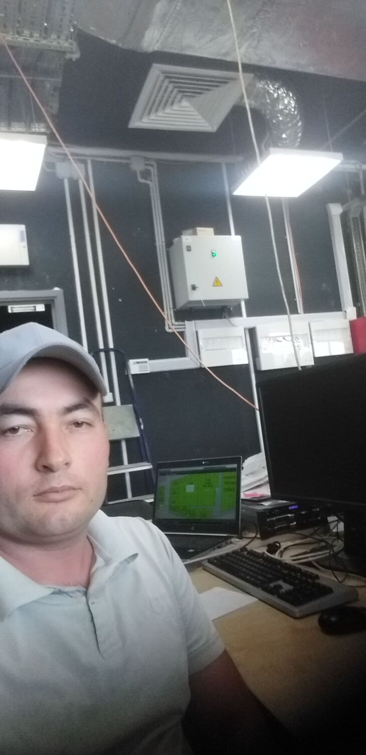  28670803  Valintin, 35 ,    