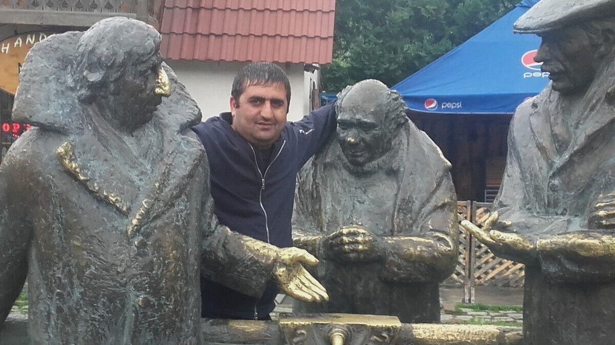  20444393  , 44 ,    